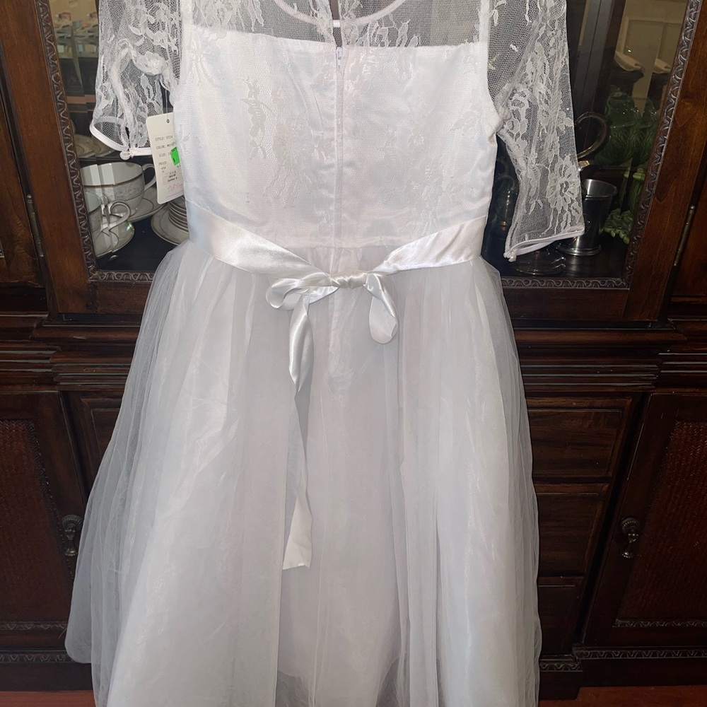 TipTop Girls White Formal Dress Tulle skirt Sz 10 wedding flowergirl homecoming - Picture 2 of 8
